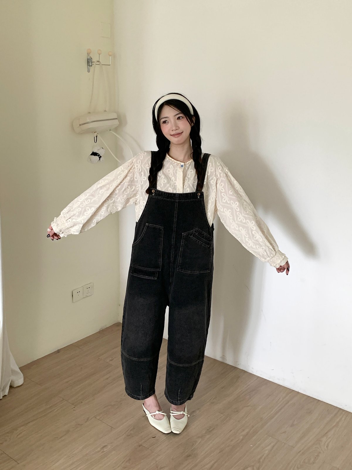復古工裝吊帶寬褲 2