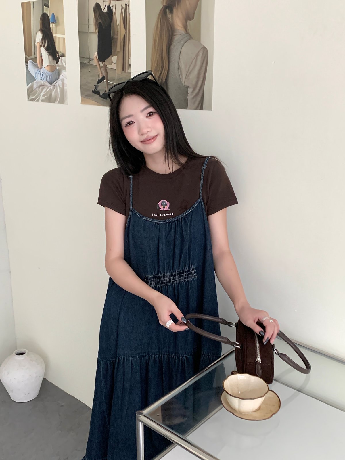雙面都可以穿的抓皺吊帶牛仔洋裝 12