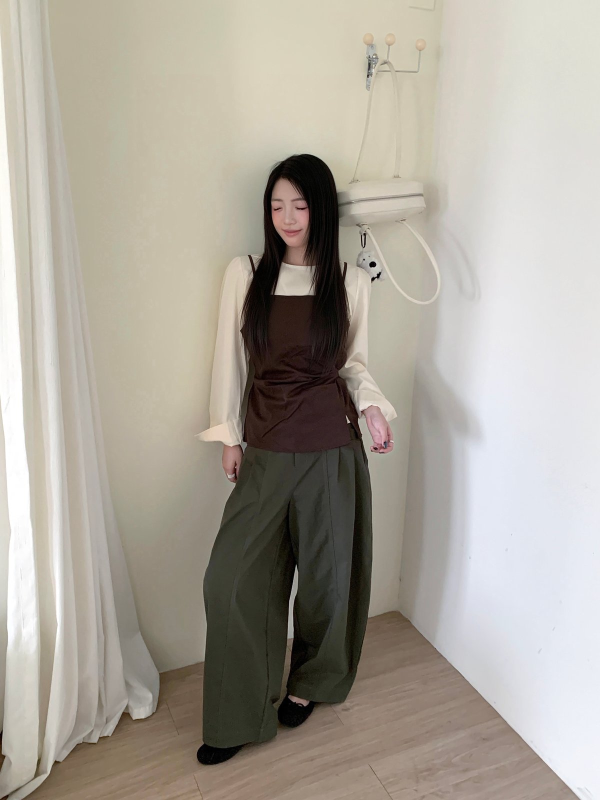 真兩件式襯衫加細肩背心很划算 6