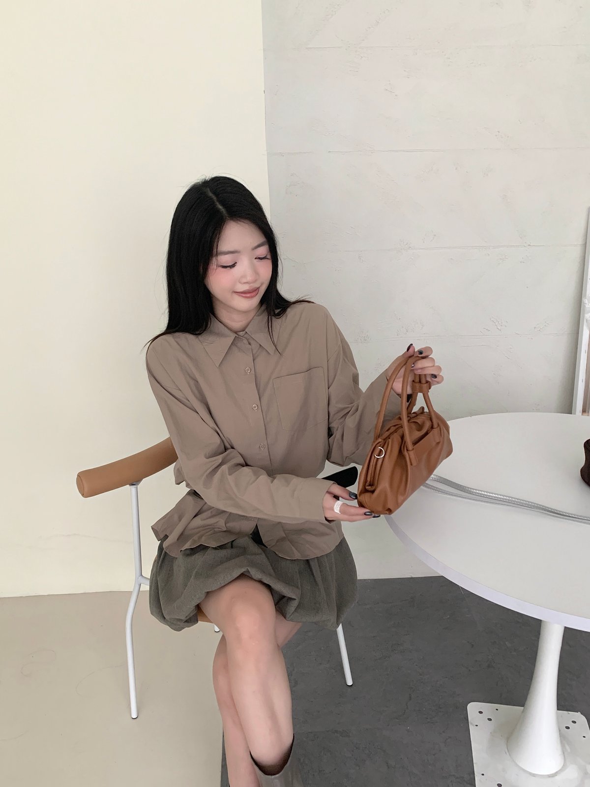 背後小設計挺感寬鬆襯衫外套 4