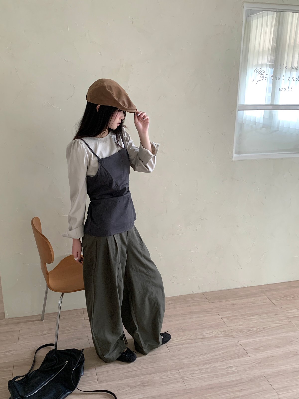 冰冰涼涼材質超好寬版氣球西裝褲 5