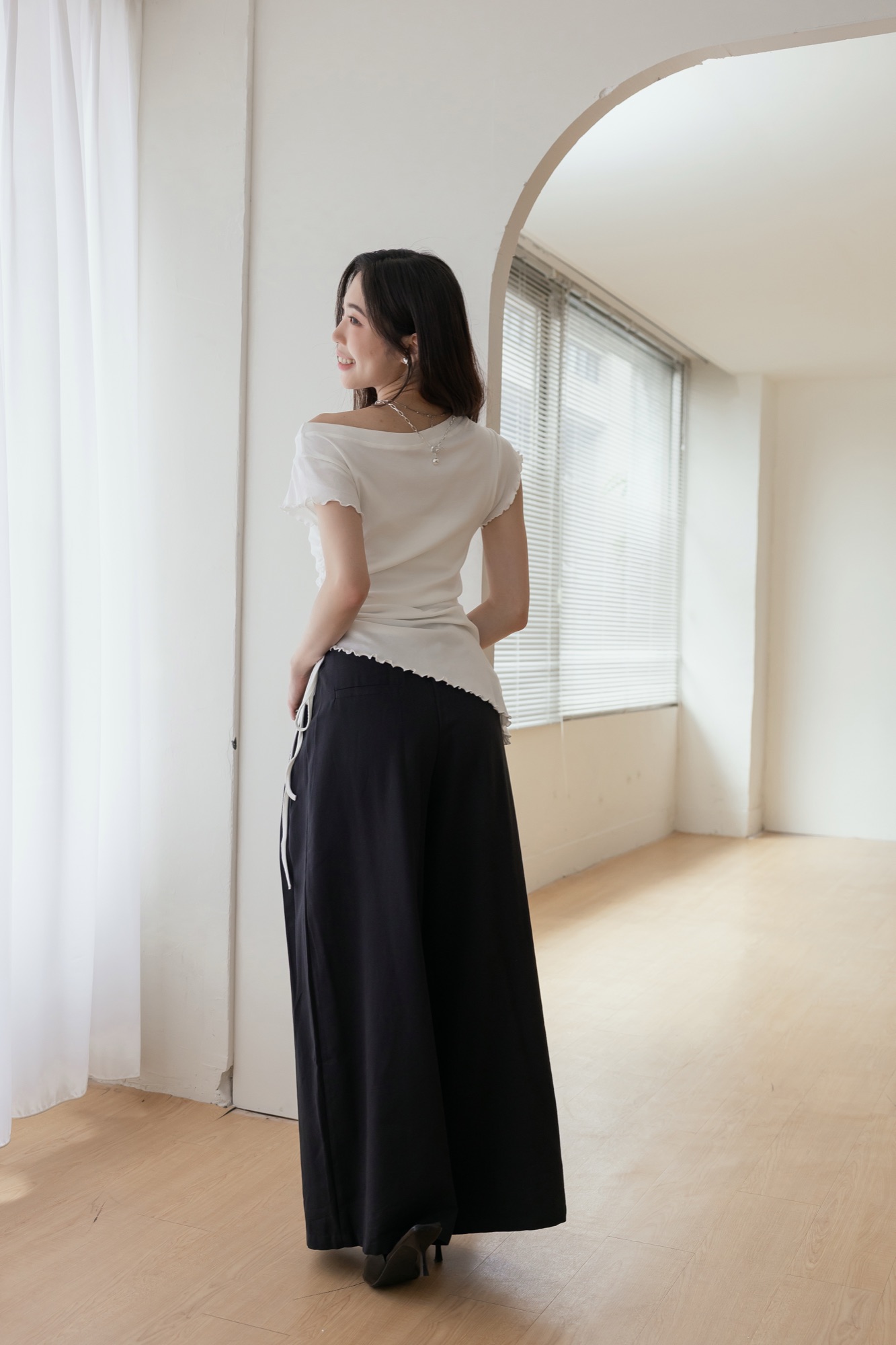 垂墜感帥氣美眉西裝褲 7